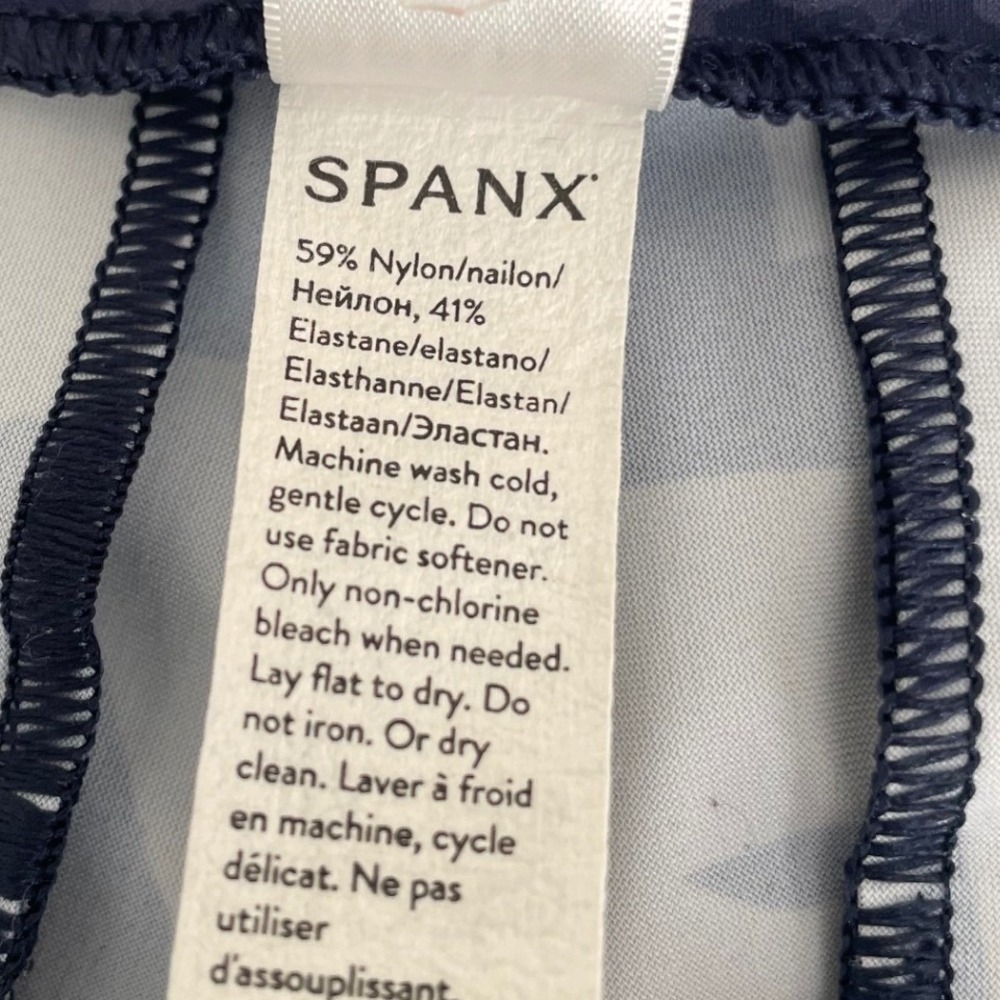 Spanx Sunshine Solutions Floral Shorts Womens XL Blue  Golf Athletic Stretch - Picture 6 of 6
